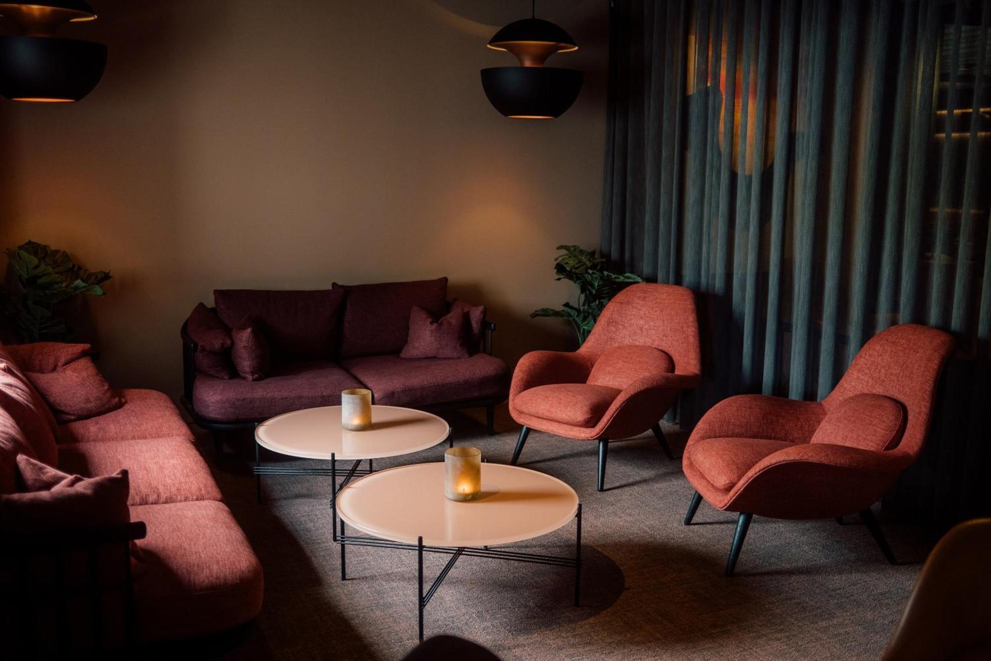 Hotel Foroyar Torshavn Exterior photo
